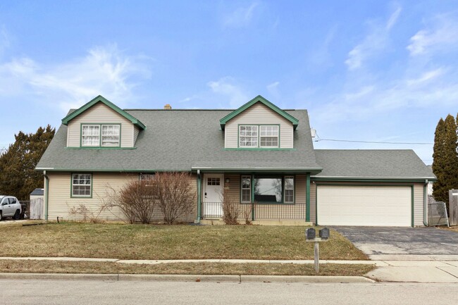 8718 Westbrook Dr in Sturtevant, WI - Building Photo - Building Photo