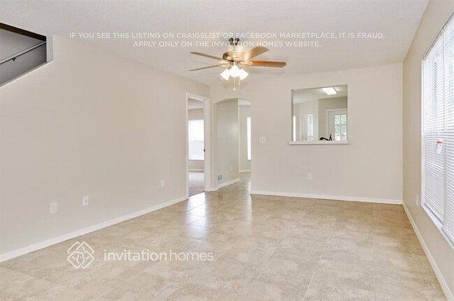 28548 Seashell Ct in Wesley Chapel, FL - Building Photo - Building Photo