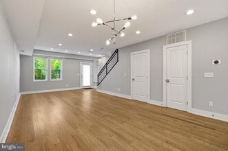 925 Delafield Pl NW in Washington, DC - Building Photo - Building Photo