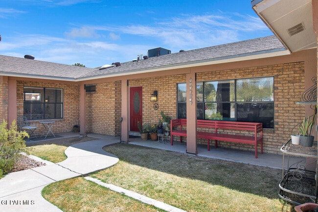 property at 779 Clay Ct