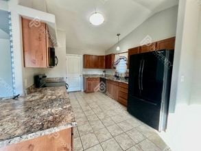 358 Grullo Ln in Silt, CO - Building Photo - Building Photo