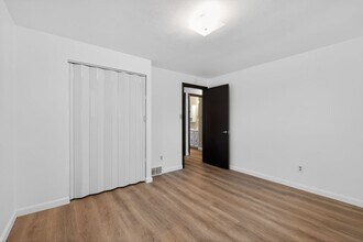 213 Tilford Rd in Pittsburgh, PA - Building Photo - Building Photo