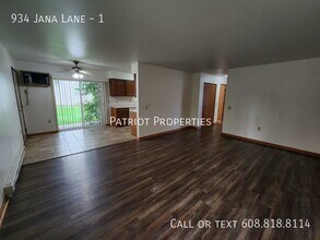 934 Jana Ln in Madison, WI - Building Photo - Building Photo