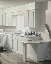 712 E Garden St, Unit 8 in Lakeland, FL - Building Photo