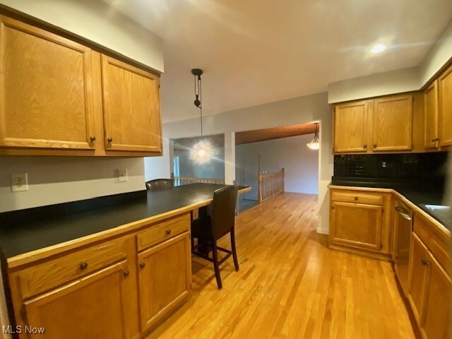 property at 424 E Main St