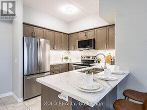 630-630 Sauve St in Milton, ON - Building Photo - Building Photo