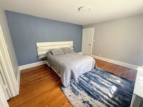 735 Summit Ave in River Edge, NJ - Building Photo - Building Photo