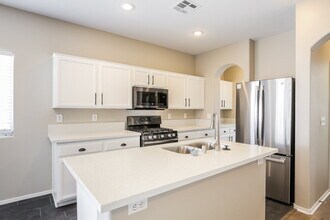 1704 Mizzenmast Ave in North Las Vegas, NV - Building Photo - Building Photo