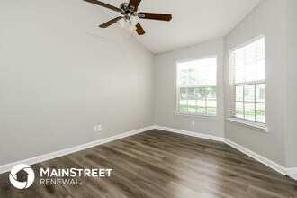 104 Summerhill Ct in Minneola, FL - Foto de edificio - Building Photo