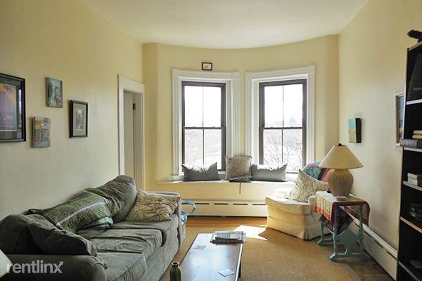 114 Willow St-Unit -# 3 in Cambridge, MA - Building Photo