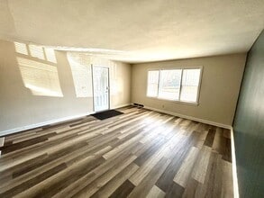 919 Nightingale St in Ironwood, MI - Building Photo - Building Photo
