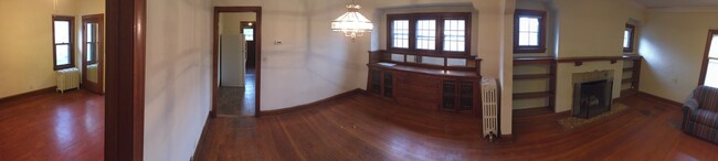 8318 Gridley Ave in Wauwatosa, WI - Building Photo - Building Photo
