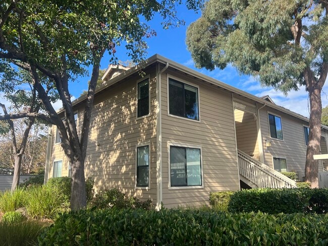 170 Shoreline Ct, Unit 170 in Richmond, CA - Foto de edificio - Building Photo