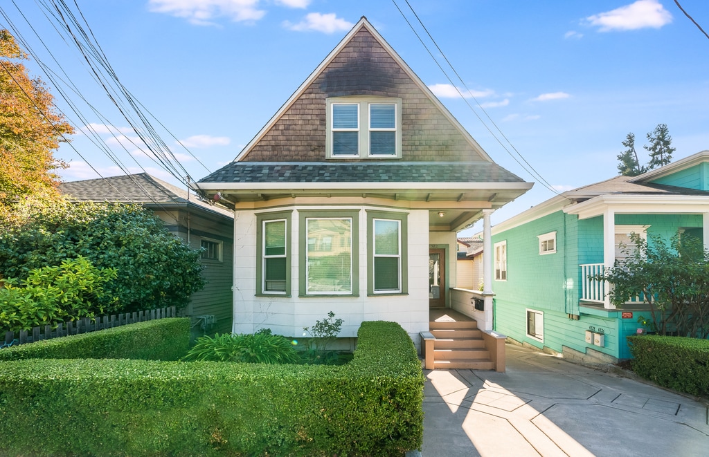 4382 Howe St in Oakland, CA - Building Photo