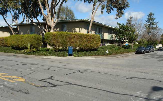 Park Lane Apartments in Mountain View, CA - Foto de edificio - Building Photo