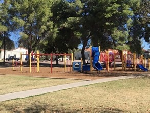 5135 E Evergreen St-Unit -UNIT 1181 in Mesa, AZ - Building Photo - Building Photo