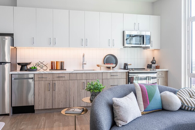 345 Baldwin Ave in Jersey City, NJ - Foto de edificio - Interior Photo