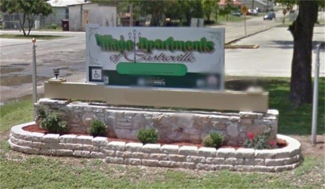 1410 Naples St in Castroville, TX - Building Photo - Building Photo