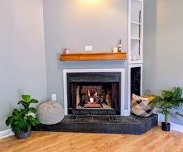 945 Rogers St in Clarkston, GA - Building Photo - Building Photo