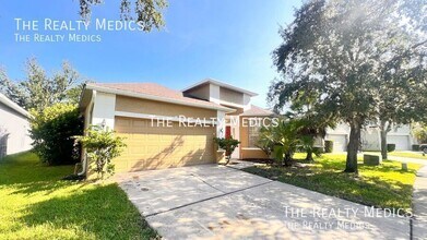 13515 Early Frost Cir in Orlando, FL - Building Photo - Building Photo