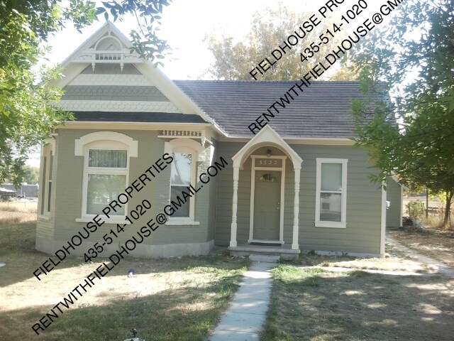 3322 S Main St in Nibley, UT - Building Photo