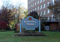 Riverview Manor in Sharon, PA - Foto de edificio - Building Photo