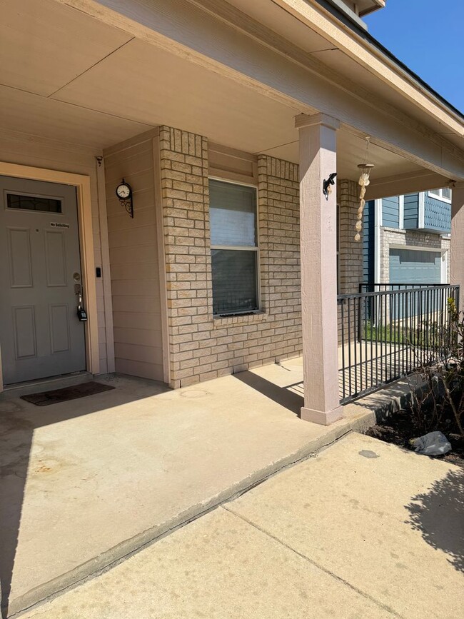 204 Gatewood Oak in Cibolo, TX - Building Photo - Building Photo