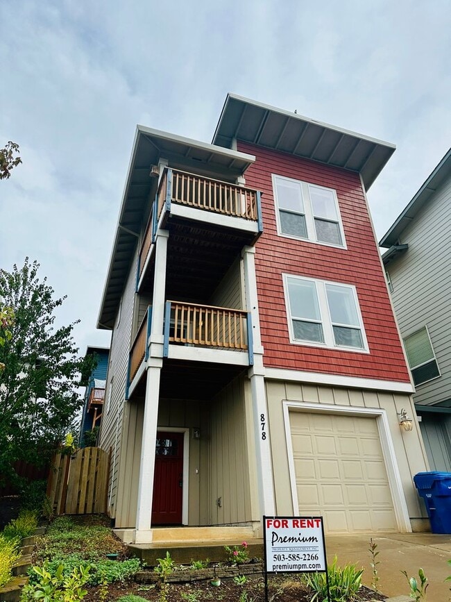 property at 878 Limelight Ave NW