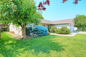 598 Garnet Dr in Fruita, CO - Building Photo - Building Photo