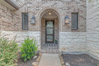 15006 La Strada Dr in Conroe, TX - Building Photo - Building Photo