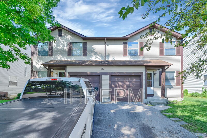 4955 Kilconnel Dr in Columbus, OH - Building Photo