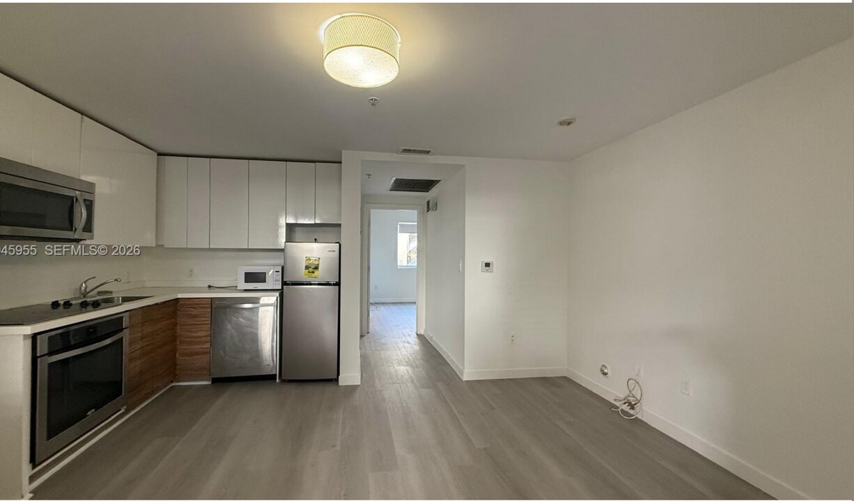 820 15th St, Unit unit## in Miami Beach, FL - Building Photo