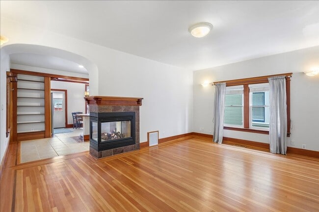 property at 1038 Santa Clara Ave