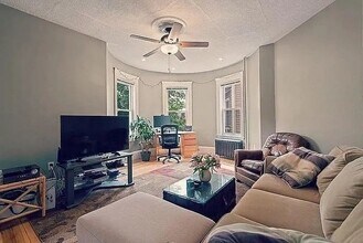 762 Columbia Rd in Boston, MA - Building Photo - Building Photo