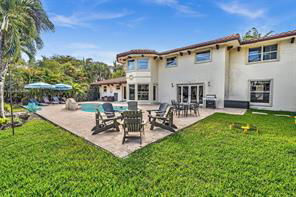 property at 368 Diplomat Pkwy