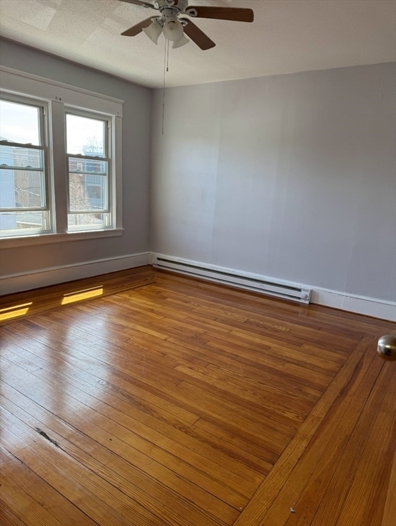 18 Lucretia Ave in Chicopee, MA - Building Photo - Building Photo