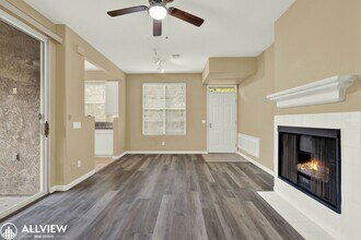 3539 Caminito El Rincon in San Diego, CA - Building Photo - Building Photo