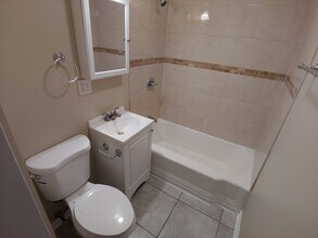 12706 S Throop St in Calumet Park, IL - Building Photo - Building Photo