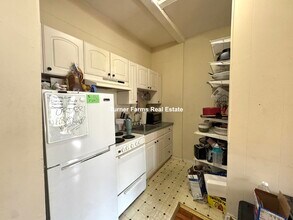 848 Huntington Ave, Unit 2 in Boston, MA - Foto de edificio - Building Photo