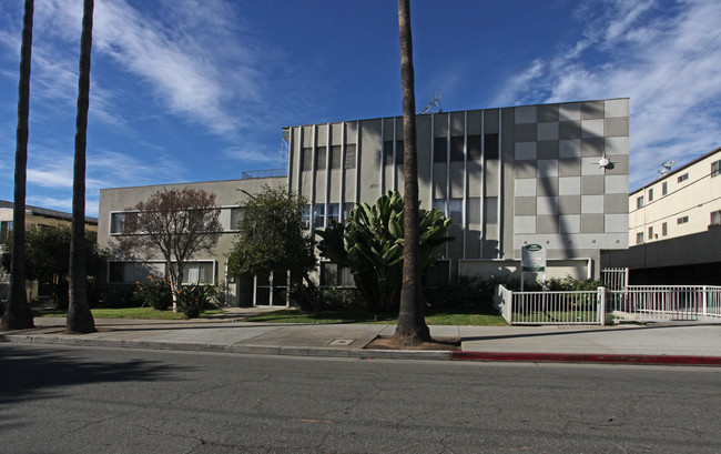 1557 N Alexandria Ave in Los Angeles, CA - Building Photo - Building Photo