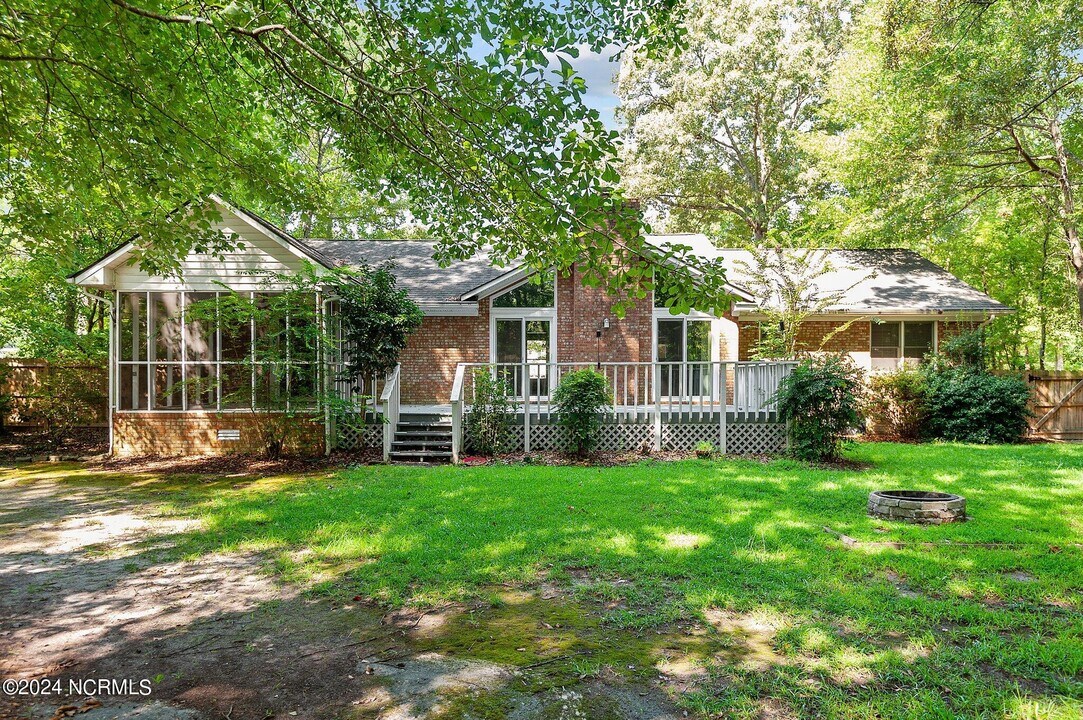 103 Knollwood Ct in New Bern, NC - Building Photo