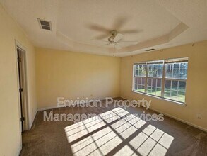 3989 Meadow Glen Way in Fairburn, GA - Building Photo - Building Photo