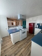 206 Fishermans Dr in Apache, OK - Building Photo - Building Photo