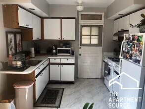 1333 W Carmen Ave, Unit 3A in Chicago, IL - Foto de edificio - Building Photo