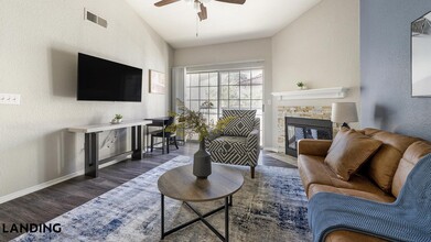 3201 Duval Rd, Unit 934 in Austin, TX - Foto de edificio - Building Photo