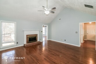 295 N Oakland Cir in Mcdonough, GA - Building Photo - Building Photo