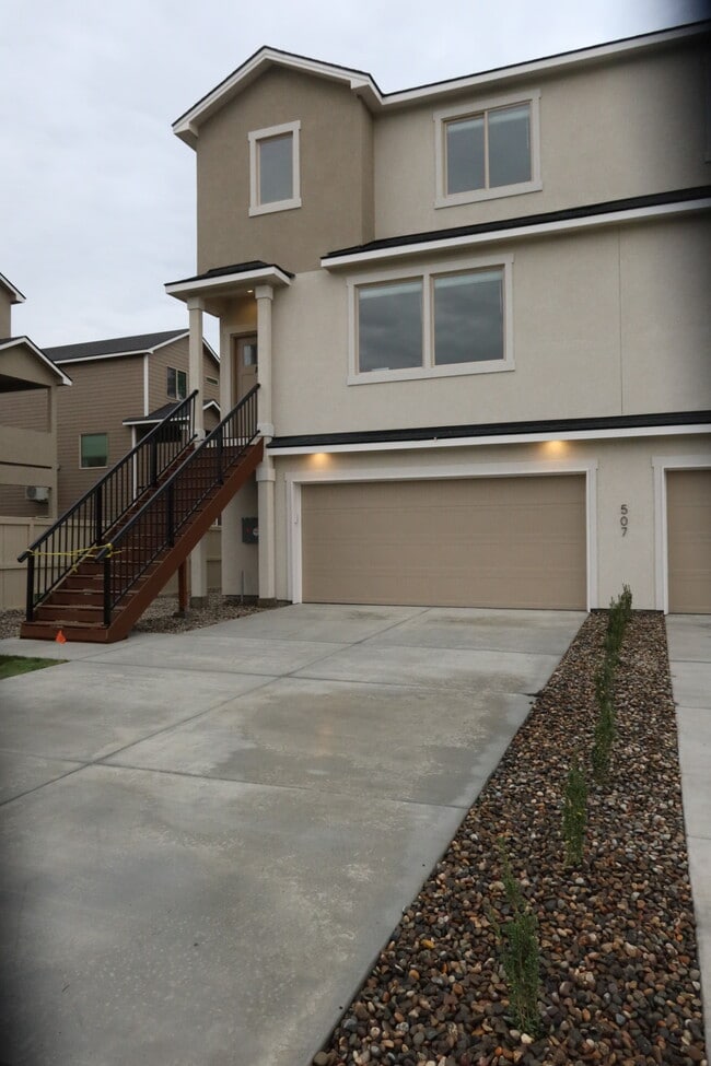 property at 507 Carol Ave