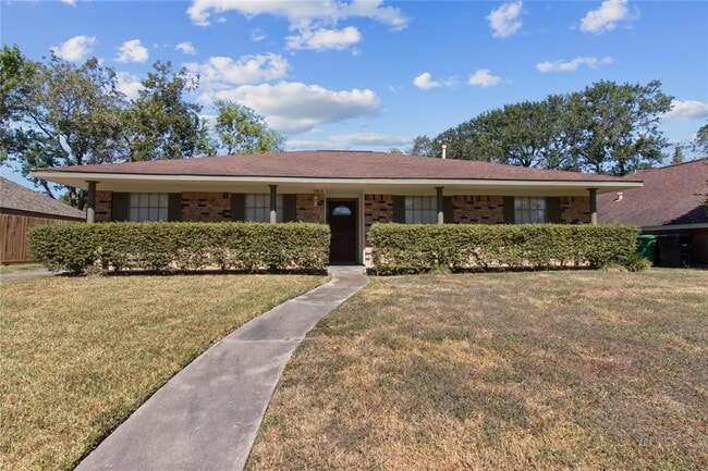 property at 5818 Silver Frst Dr