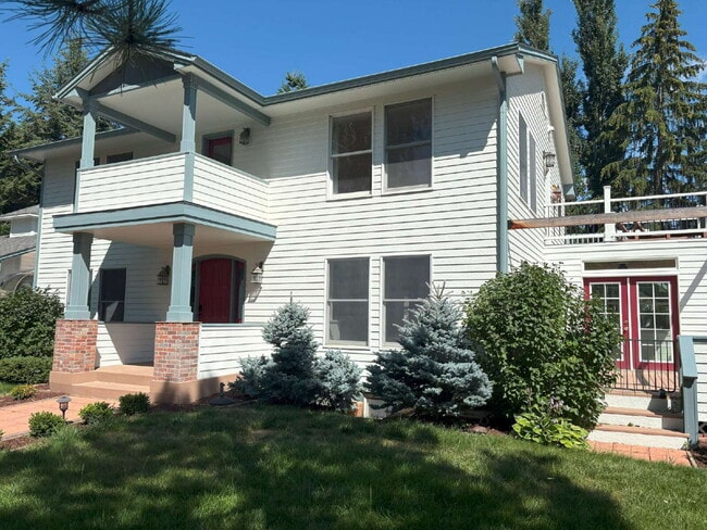 property at 233 N Riding