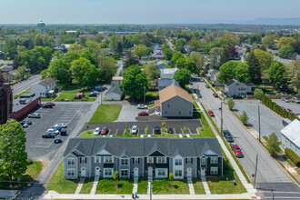 Marie Manor in Carlisle, PA - Building Photo - Building Photo